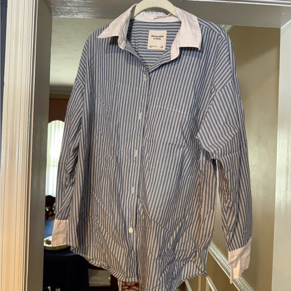 Abercrombie & Fitch Blue and White Striped Button-Down Shirt